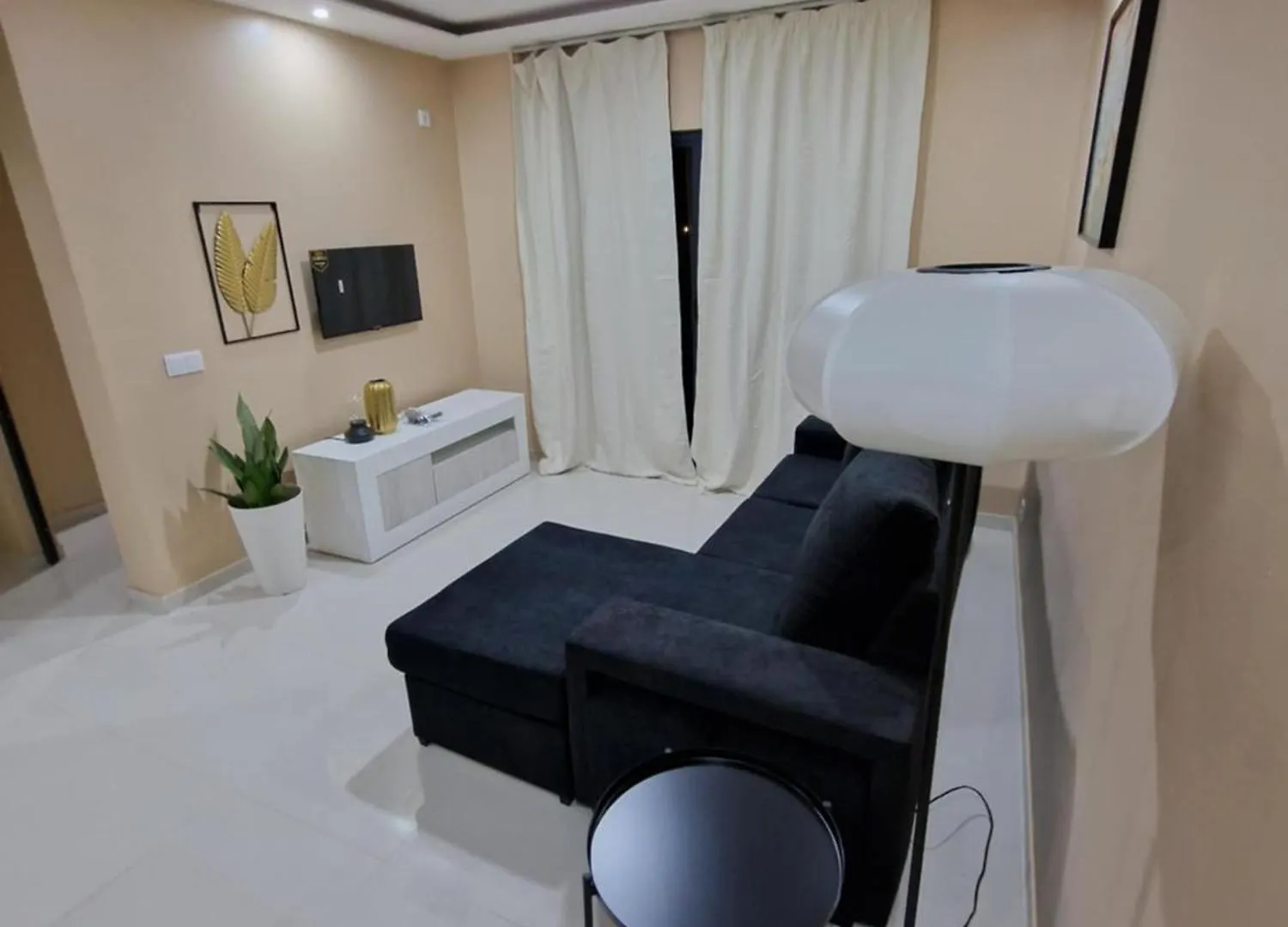 Zahma Apartments プライア