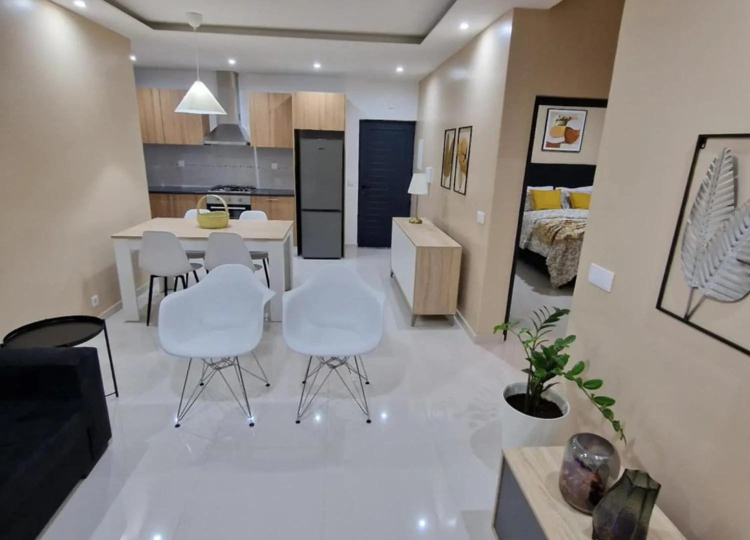 Zahma Apartments プライア