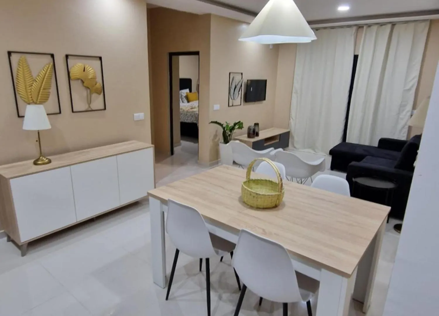 Zahma Apartments プライア