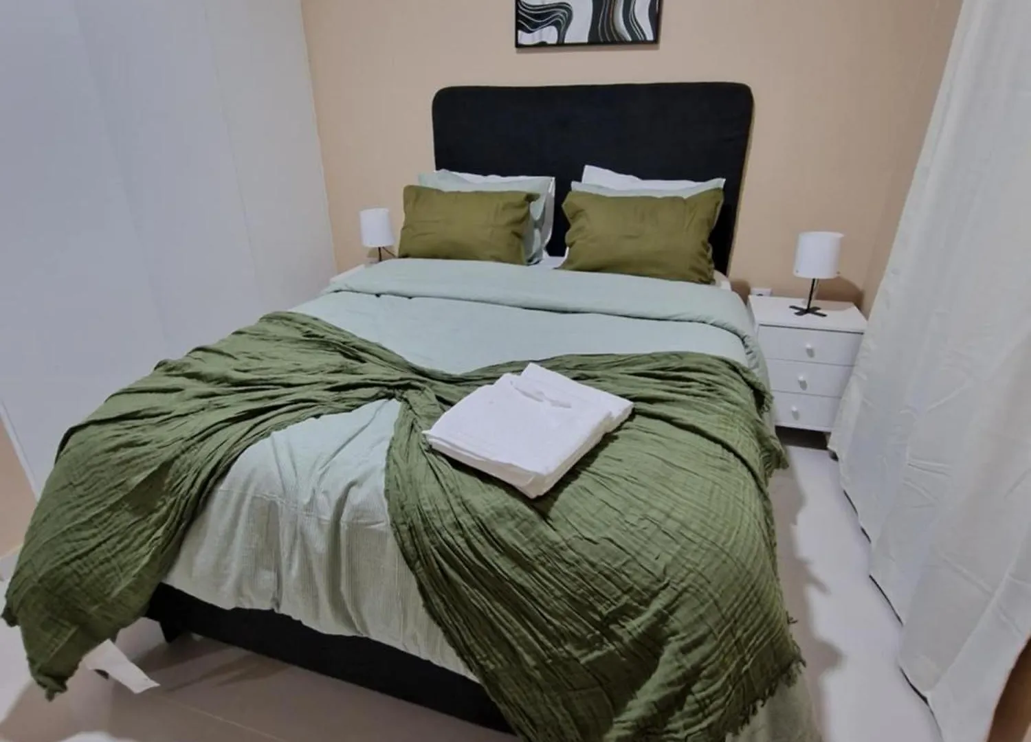 Zahma Apartments プライア 0*,