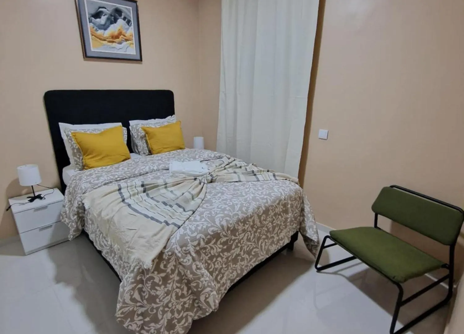 Zahma Apartments プライア